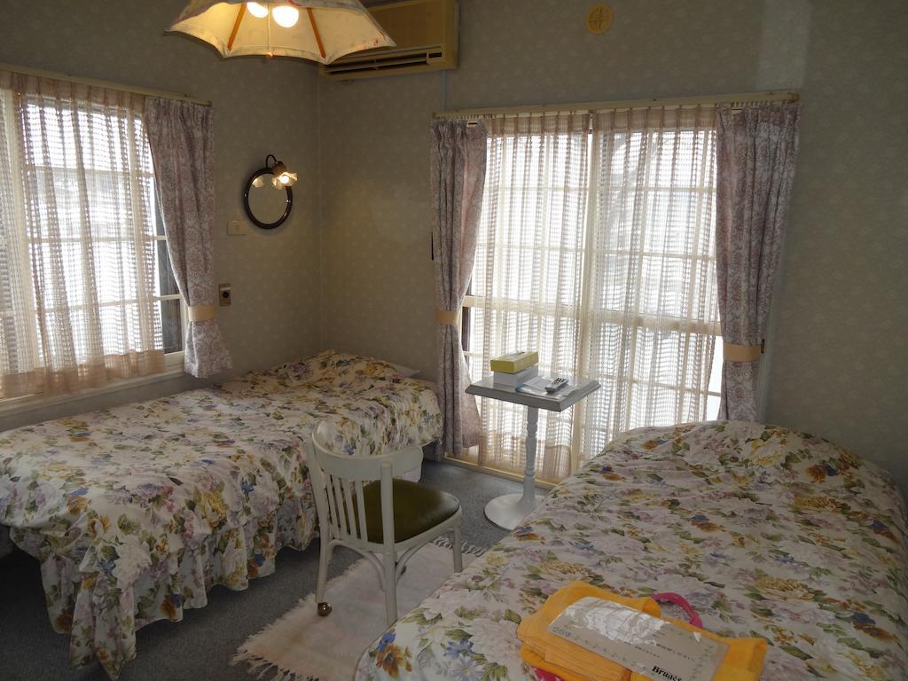 Ishiuchi Pension Bruges Minamiuonuma Quarto foto